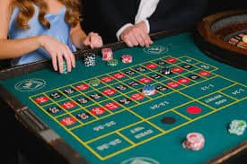 Tabel Shio menampilkan dua belas simbol zodiak Cina yang digunakan di perdo4d